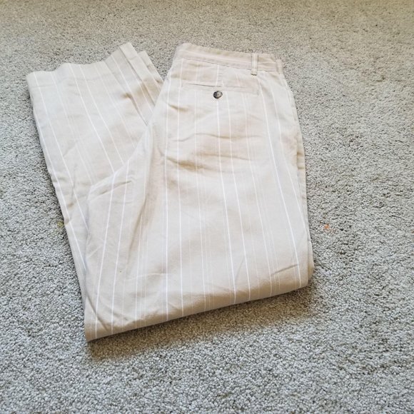 Michael Kors /  30/30 /Beige Pin Stripe Pants - Picture 1 of 3
